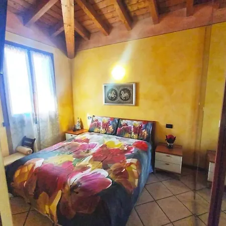 شقة Casa Di Michela A Con Piscina