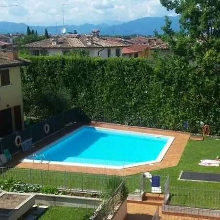 Casa Di Michela A Con Piscina Sirmione